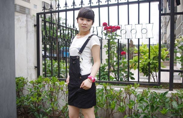 午休和单位的熟 女会计王姐酒店偷 情 性感的丝袜+ 假 鸡 巴 太爽了